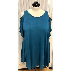 Super Nova teal cold shoulder tunic. Size large. Runs oversize.
